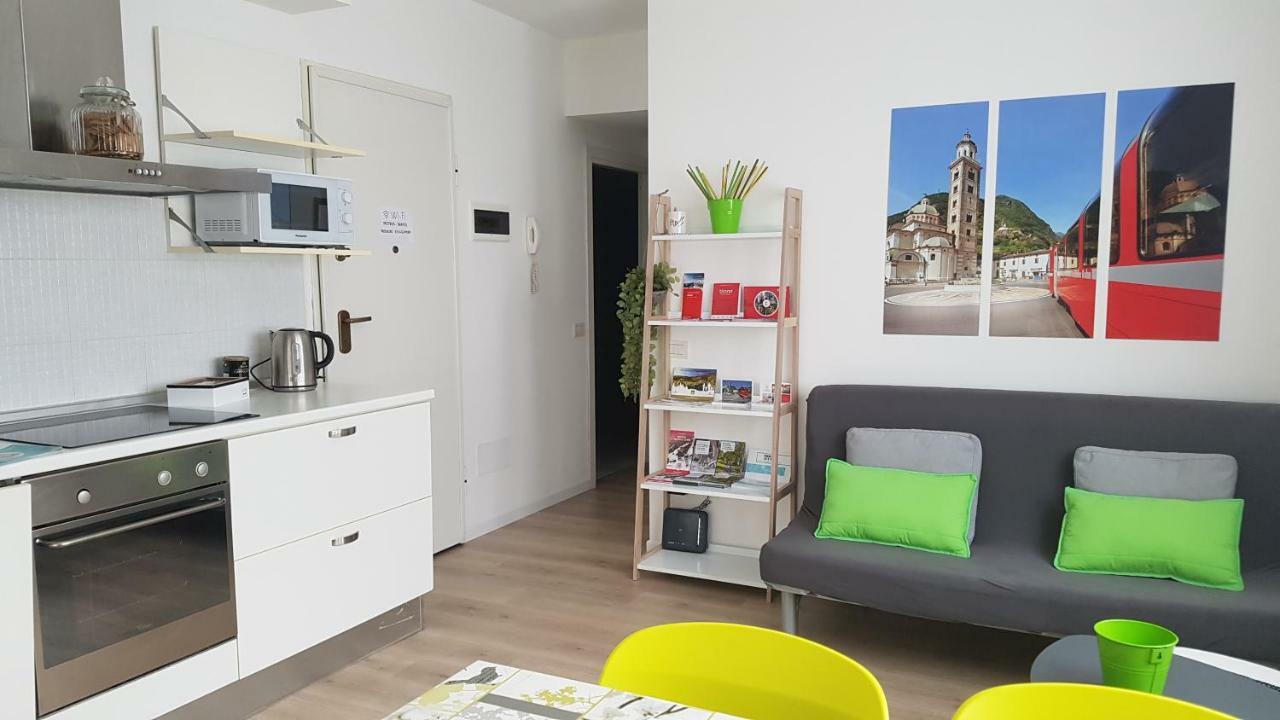 Appartement Le Stanze Del Trenino Rosso à Tirano Extérieur photo